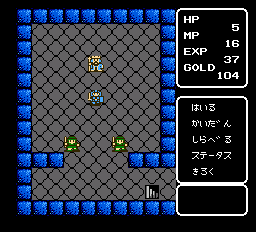 何の装飾もない王の間。すこし寂しい。